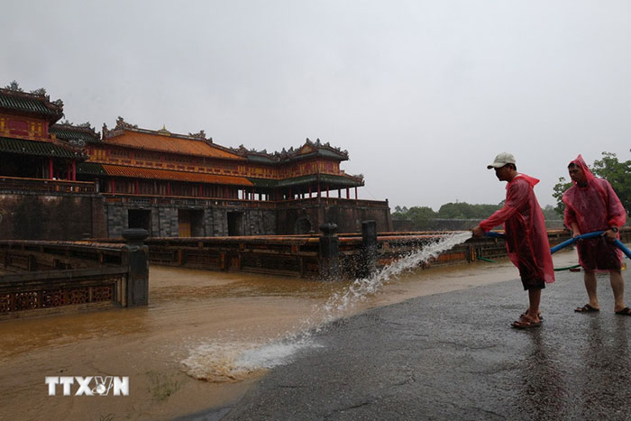 Xuất cấp lương thực, vật tư dự trữ quốc gia hỗ trợ thành phố Huế