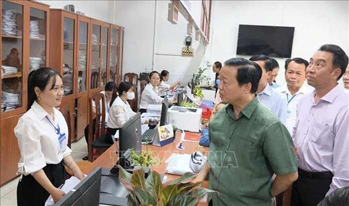 Thủ tướng phân công thành viên Chính phủ làm việc với các địa phương về phát triển kinh tế