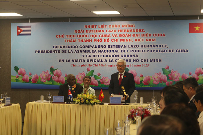 Ngài Juan Esteban Lazo Hernandez đến thăm và gặp gỡ các thành viên của Hội Hữu nghị Việt Nam – Cuba TP.HCM