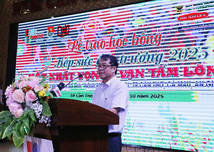 “Tiếp sức đến trường” 2025 đến với các tân sinh viên ĐBSCL