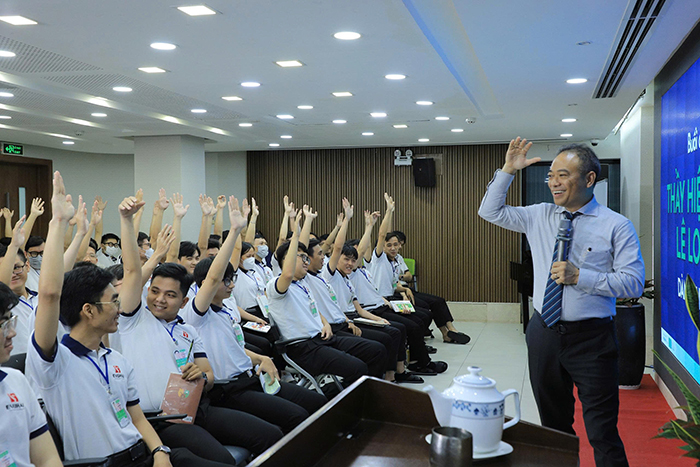 TGĐ ESUHAI Group Lê Long Sơn: Dùng âm nhạc để giáo dục và lan tỏa giá trị nhân văn