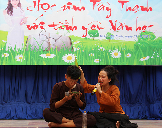 Ngộ nhận về đại từ nhân xưng “ tía-cha-má-mẹ”