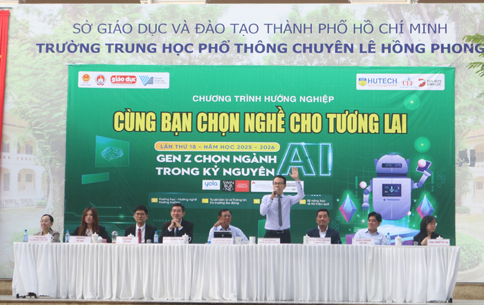 “Update” kiến thức liên tục để không bị AI thay thế