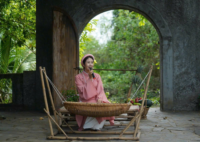 Cô giáo đưa dân ca đến gần với sinh viên và người trẻ