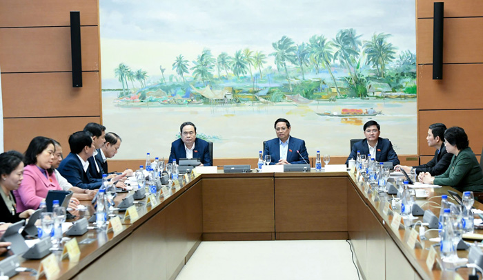 Cần có đột phá về tăng trưởng