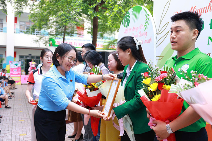 Phụ huynh Trường Tiểu học Bình Hưng Hòa: Đồng hành cùng con xây dựng môi trường học tập hạnh phúc