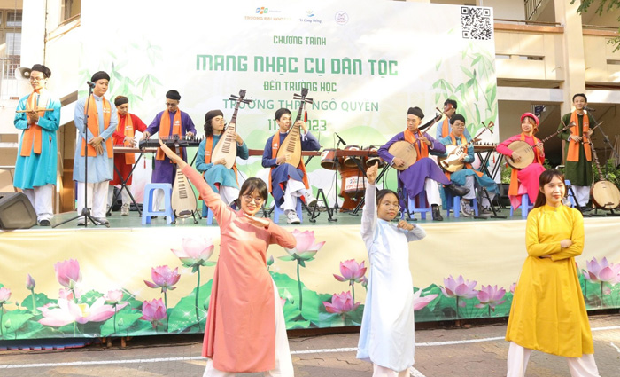 GD-ĐT TP.HCM: 50 năm xây dựng, phát triển, đổi mới và hội nhập quốc tế