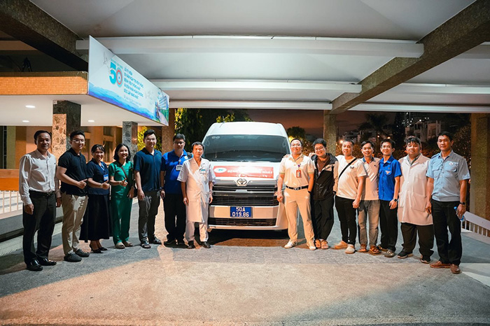 TP.HCM cử bác sĩ đến Khánh Hòa hỗ trợ người dân vùng lũ