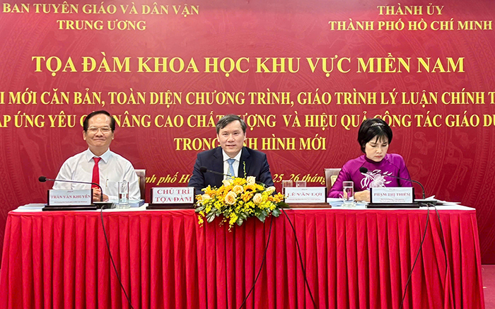 Đổi mới giáo dục lý luận chính trị là yêu cầu cấp bách