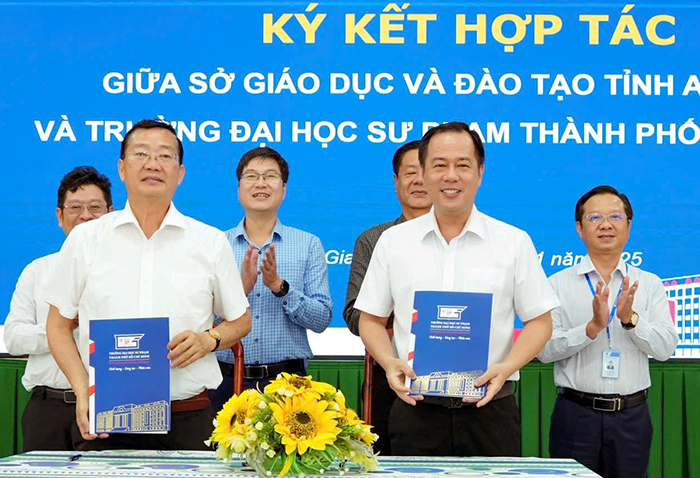 Trường ĐH Sư phạm TP.HCM hợp tác với An Giang đào tạo, bồi dưỡng nhân lực giáo dục