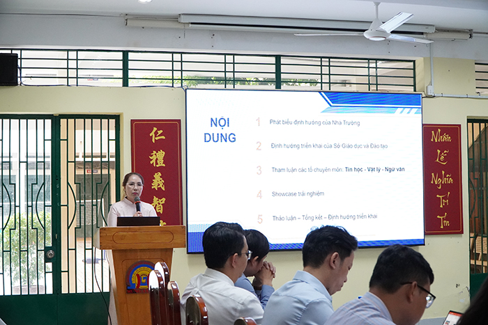 Trường THPT đầu tiên TP.HCM tổ chức tọa đàm triển khai khung năng lực số cho học sinh