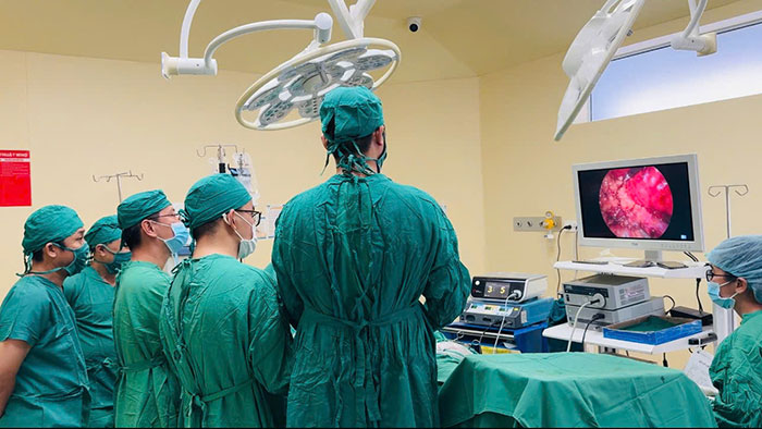 Phát hiện khối u thận 8cm nhờ khám sức khỏe định kỳ, bệnh nhân được cứu kịp thời