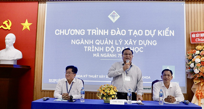 Để hoàn thiện chương trình đào tạo quản lý xây dựng, trình độ đại học