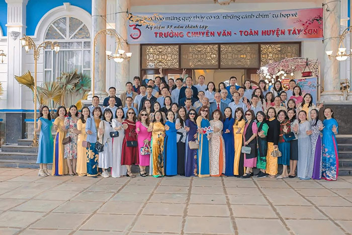 Hồi ức về một ngôi trường “không có trường”