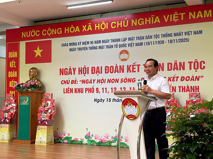 Chủ tịch UBND TP.HCM Nguyễn Văn Được đối thoại trước loạt vấn đề nóng người dân Bến Thành đặt ra