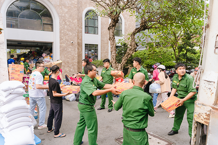 TP.HCM dừng tiếp nhận hàng hóa ủng hộ đồng bào vùng bão lũ