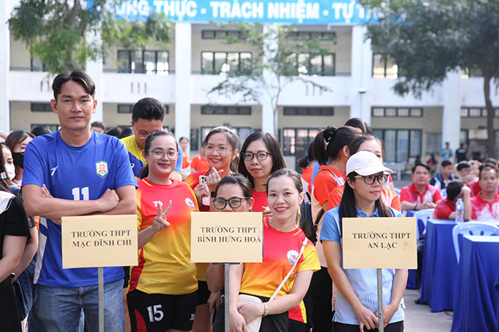 Khai mạc Hội thao Cụm chuyên môn 7 chào mừng 50 năm ngành giáo dục và đào tạo TP.HCM