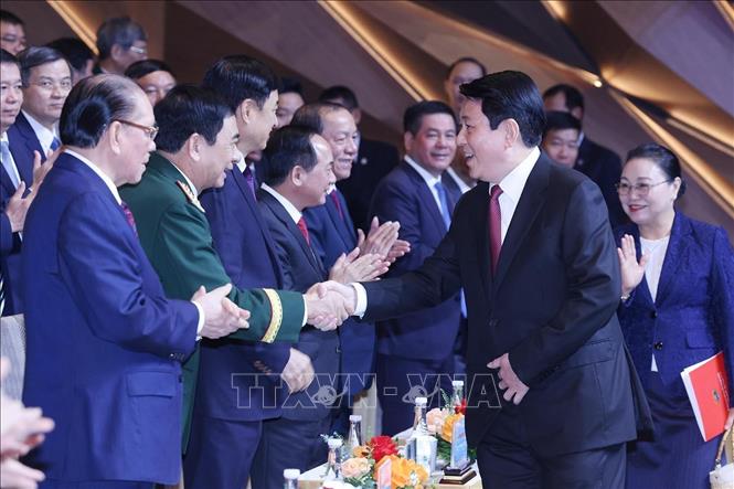 50 năm qua là chặng đường lịch sử rực rỡ, vẻ vang của nhân dân các dân tộc Lào