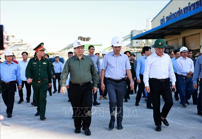 Thủ tướng Phạm Minh Chính kiểm tra, chỉ đạo khắc phục hậu quả do bão tại Gia Lai