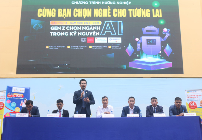 “Ngành nghề nào còn đào tạo, tức là xã hội còn cần nhân lực”