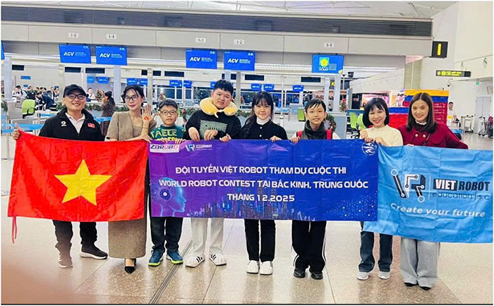 Học sinh Trường THCS Nguyễn Du – Đà Lạt tham dự Cuộc thi Robotics Thế giới – 2025