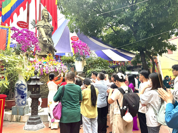 Đặc sắc với “Trải nghiệm văn hóa – Dấu ấn Tân Định”