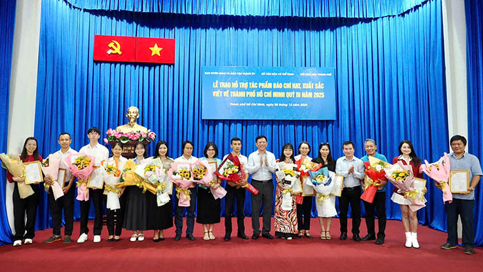 TP.HCM khen thưởng 70 tác phẩm báo chí xuất sắc quý III năm 2025