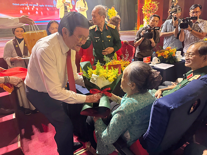 Chương trình tri ân liệt sĩ “Đưa các anh về” diễn ra trang trọng tại TP.HCM