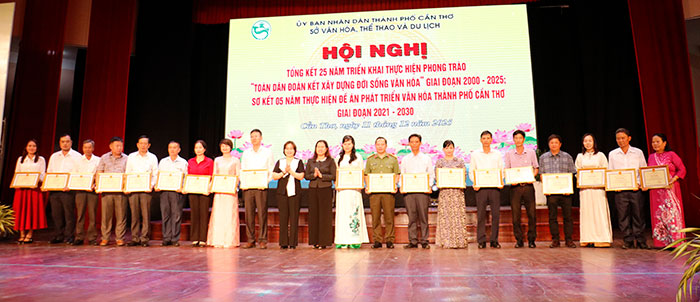 Xây dựng Cần Thơ trở thành trung tâm phát triển kinh tế văn hóa của vùng ĐBSCL