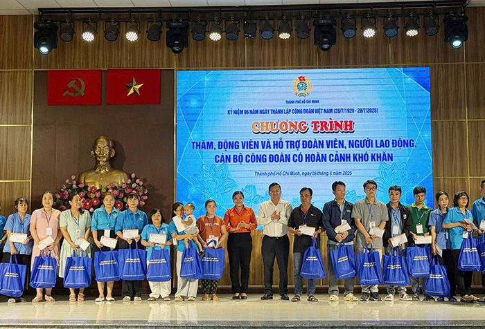 Đại hội đại biểu Công đoàn TP.HCM lần thứ I diễn ra trong ngày 24 và 25-12