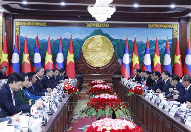 Việt Nam – Lào khẳng định tầm nhìn chung, lợi ích chiến lược đan xen và định hướng đồng hành lâu dài