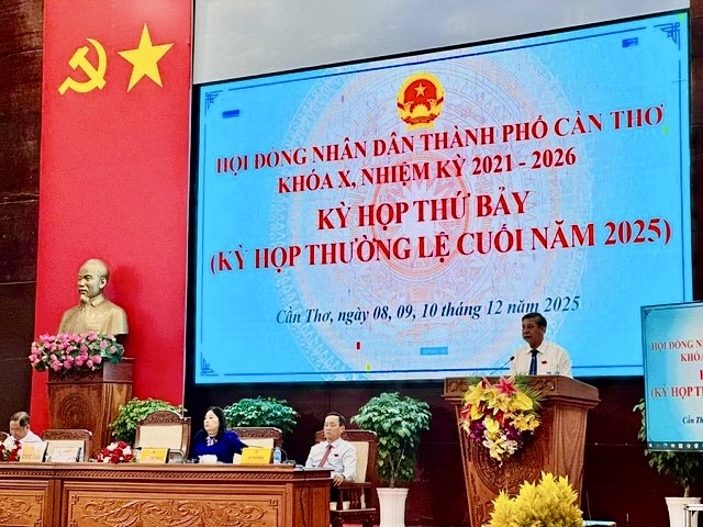 HĐND TP.Cần Thơ thông qua 38 nghị quyết