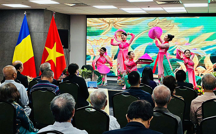 Kỷ niệm 75 năm thiết lập quan hệ ngoại giao Việt Nam – Rumani