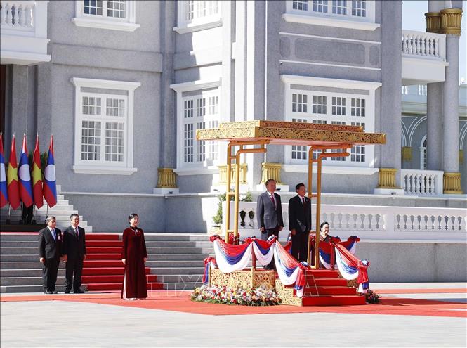 Lễ đón trọng thể Tổng Bí thư Tô Lâm và Phu nhân tại thủ đô Viêng Chăn (Lào)