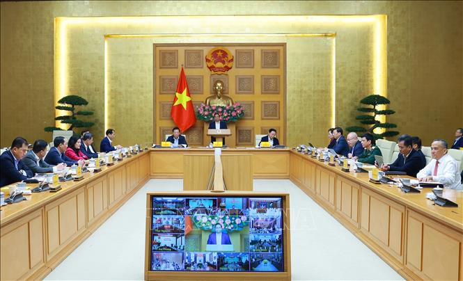 Thủ tướng: Phải đáp ứng nhu cầu nhà ở   và quyền có chỗ ở của nhân dân