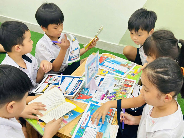 Sở GD-ĐT TP.HCM yêu cầu hiệu trưởng rà soát hồ sơ pháp lý doanh nghiệp, bằng cấp giáo viên của chương trình liên kết