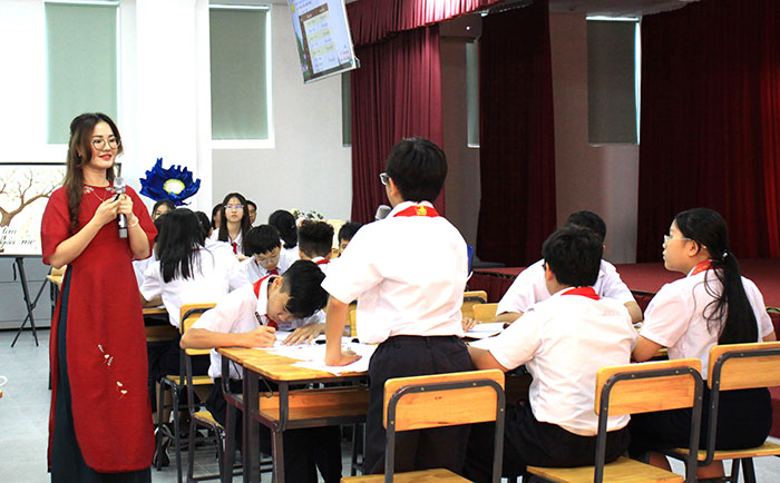 Bộ GD-ĐT: Không gây quá tải khi triển khai thí điểm nội dung giáo dục AI