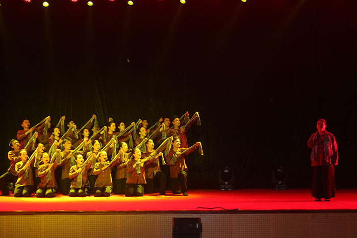 Nhiều cung bậc cảm xúc qua “Khúc hát từ những vần thơ”