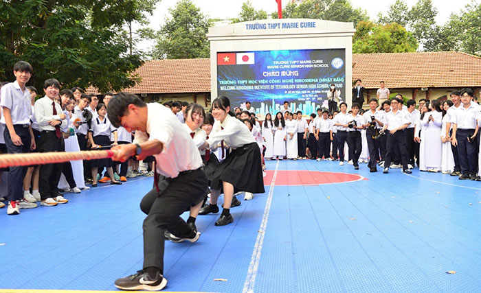 98% phụ huynh và 70% học sinh TP.HCM đồng thuận “giờ chơi hạn chế điện thoại”