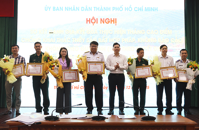 TP.HCM quyết tâm cùng cả nước gỡ “thẻ vàng” EC trong năm 2025