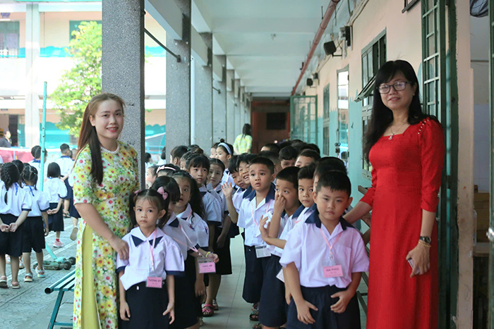 Chấp nhận vượt chỉ tiêu sĩ số để đảm bảo mọi học sinh đều được học trường công lập gần nhà