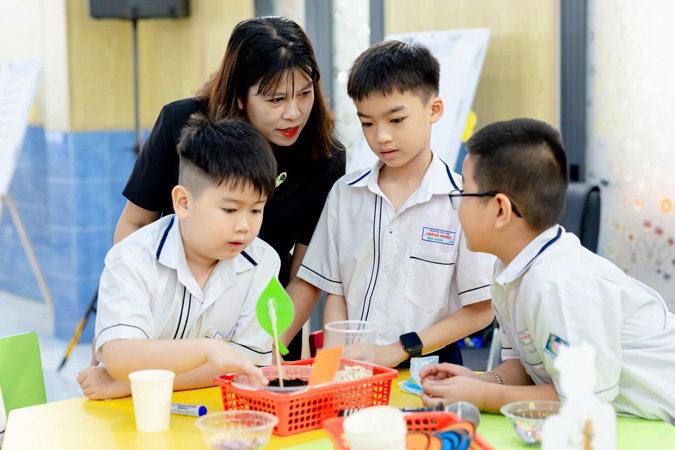 Tạo “lá chắn thép” bảo vệ học sinh trong môi trường số