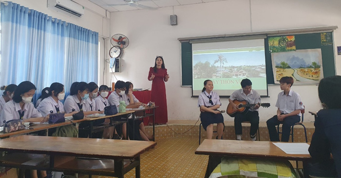 Thi ngữ văn trên máy tính như thế nào?