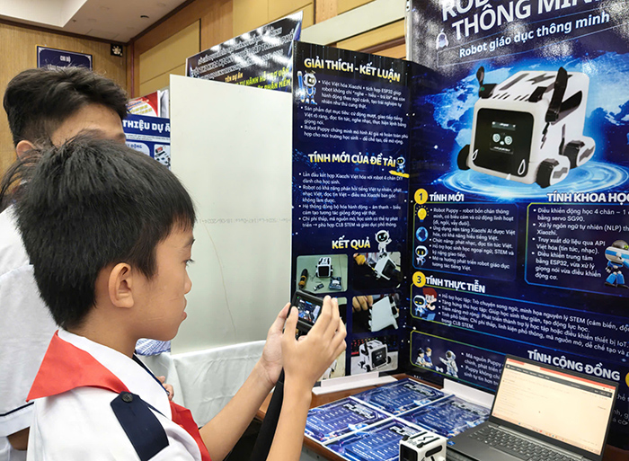 Học sinh đạt giải nghiên cứu khoa học cấp thành phố được cộng tối đa 1,5 điểm vào thi tuyển sinh 10