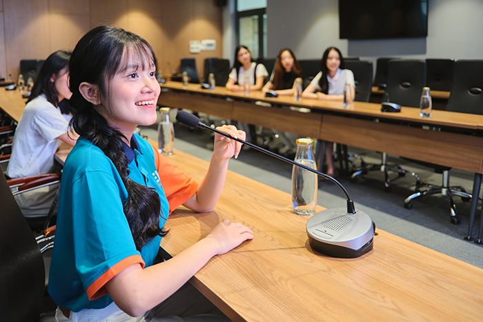 Năm 2026, ĐH Kinh tế TP.HCM chỉ xét tuyển 2 phương thức, trong đó có xét tuyển kết hợp