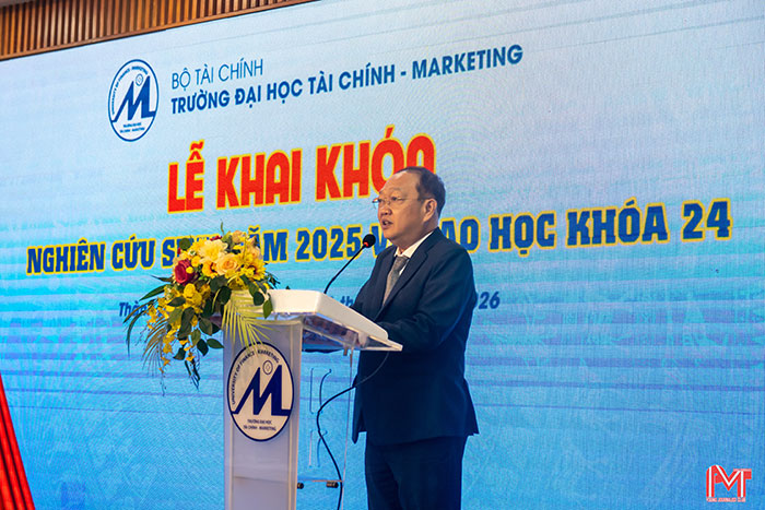 UFM tổ chức Lễ khai giảng nghiên cứu sinh và cao học khóa 24