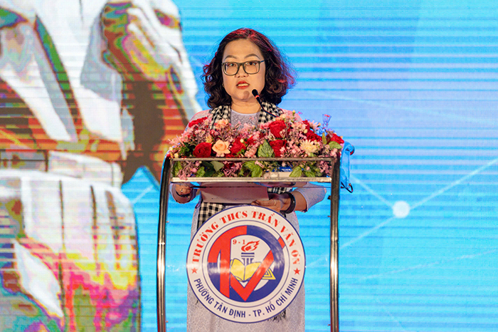 Thắp mãi ngọn lửa “Trần Văn Ơn” tại ngôi trường Trần Văn Ơn