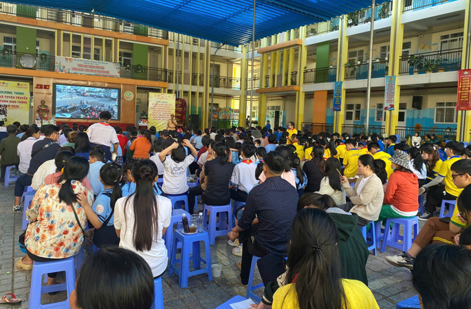 Người dân chung tay cùng chính quyền xây dựng diện mạo đô thị văn minh