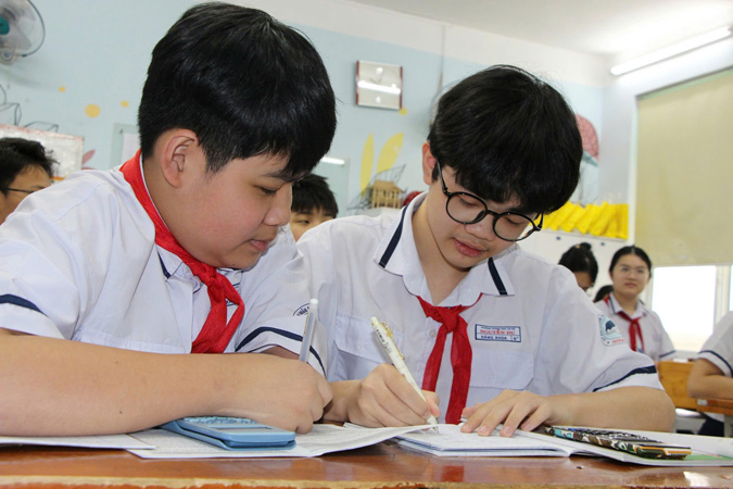 Lời khuyên của giáo viên khi chọn sách tham khảo ôn thi