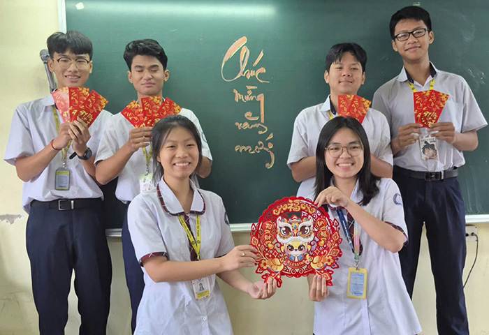 Cảm thức mùa xuân trong thơ trung đại Việt Nam